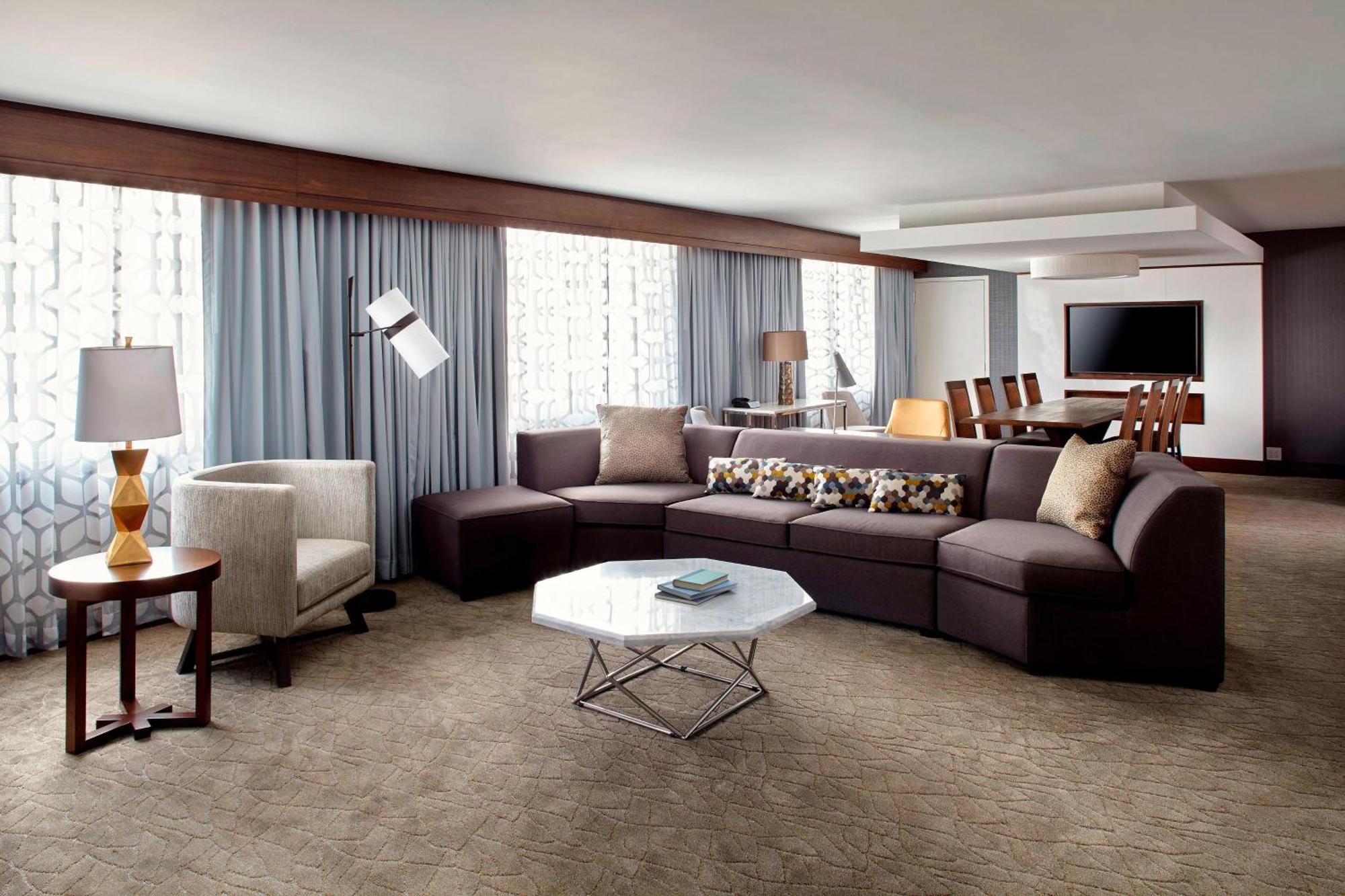 Raleigh Marriott Crabtree Valley Bagian luar foto