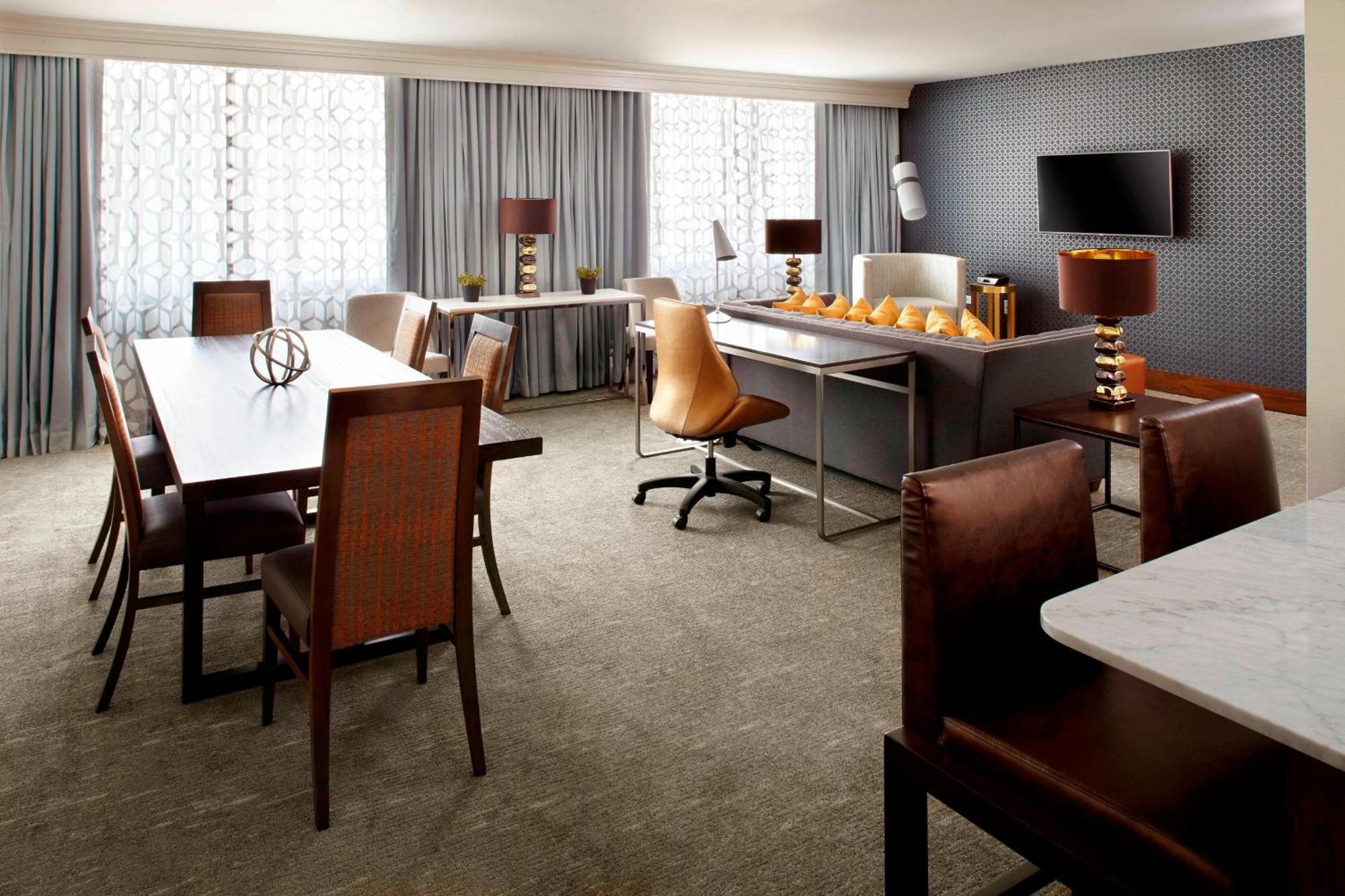 Raleigh Marriott Crabtree Valley Bagian luar foto