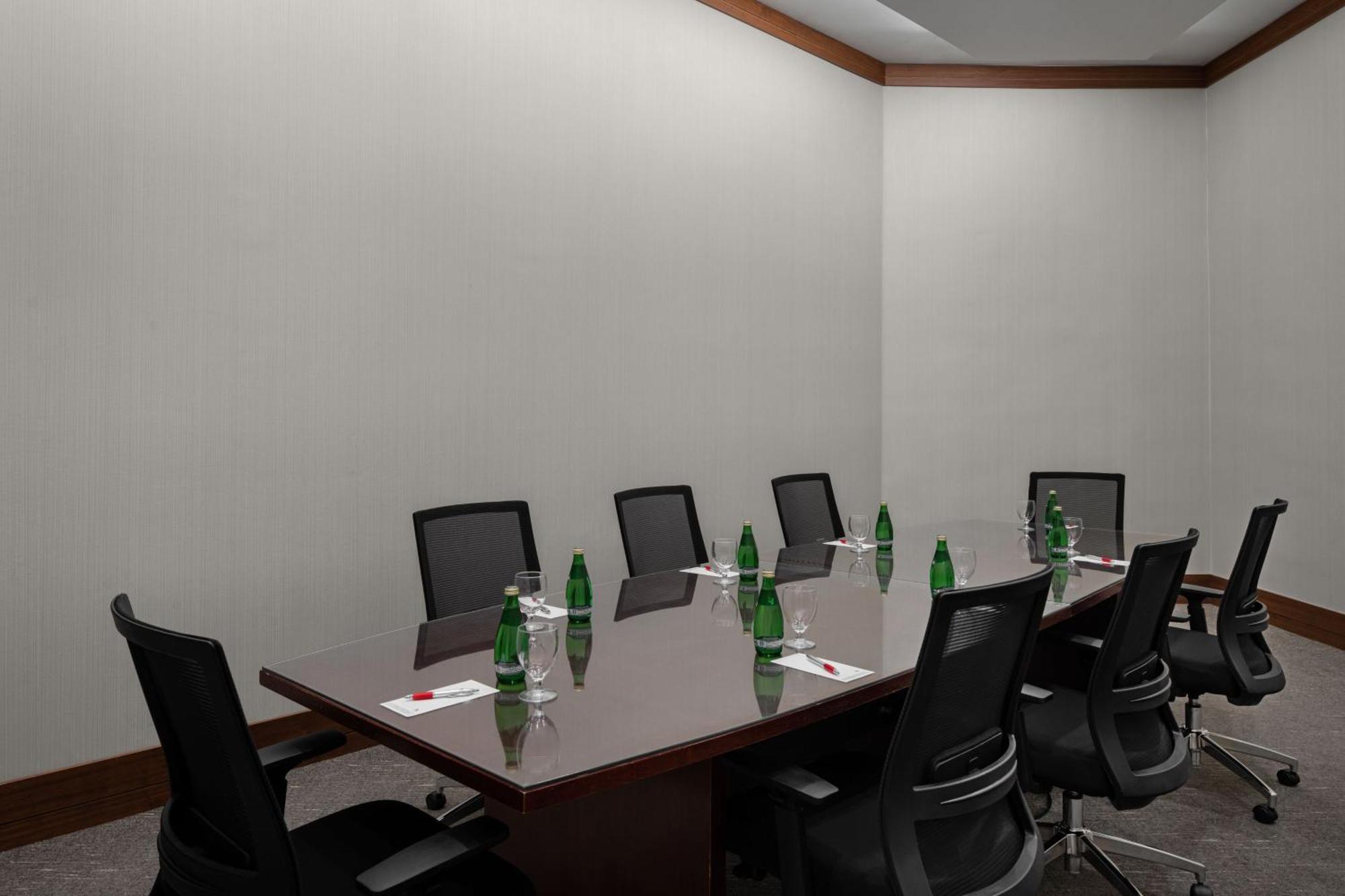 Raleigh Marriott Crabtree Valley Bagian luar foto