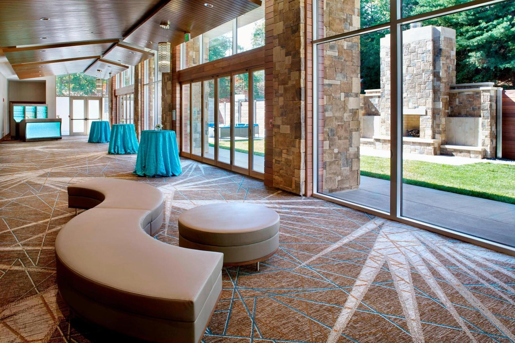 Raleigh Marriott Crabtree Valley Bagian luar foto