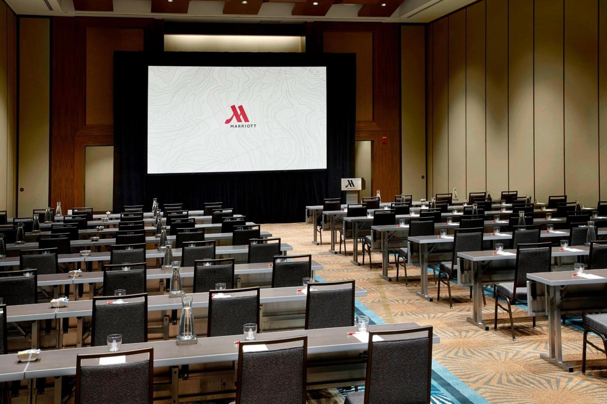 Raleigh Marriott Crabtree Valley Bagian luar foto