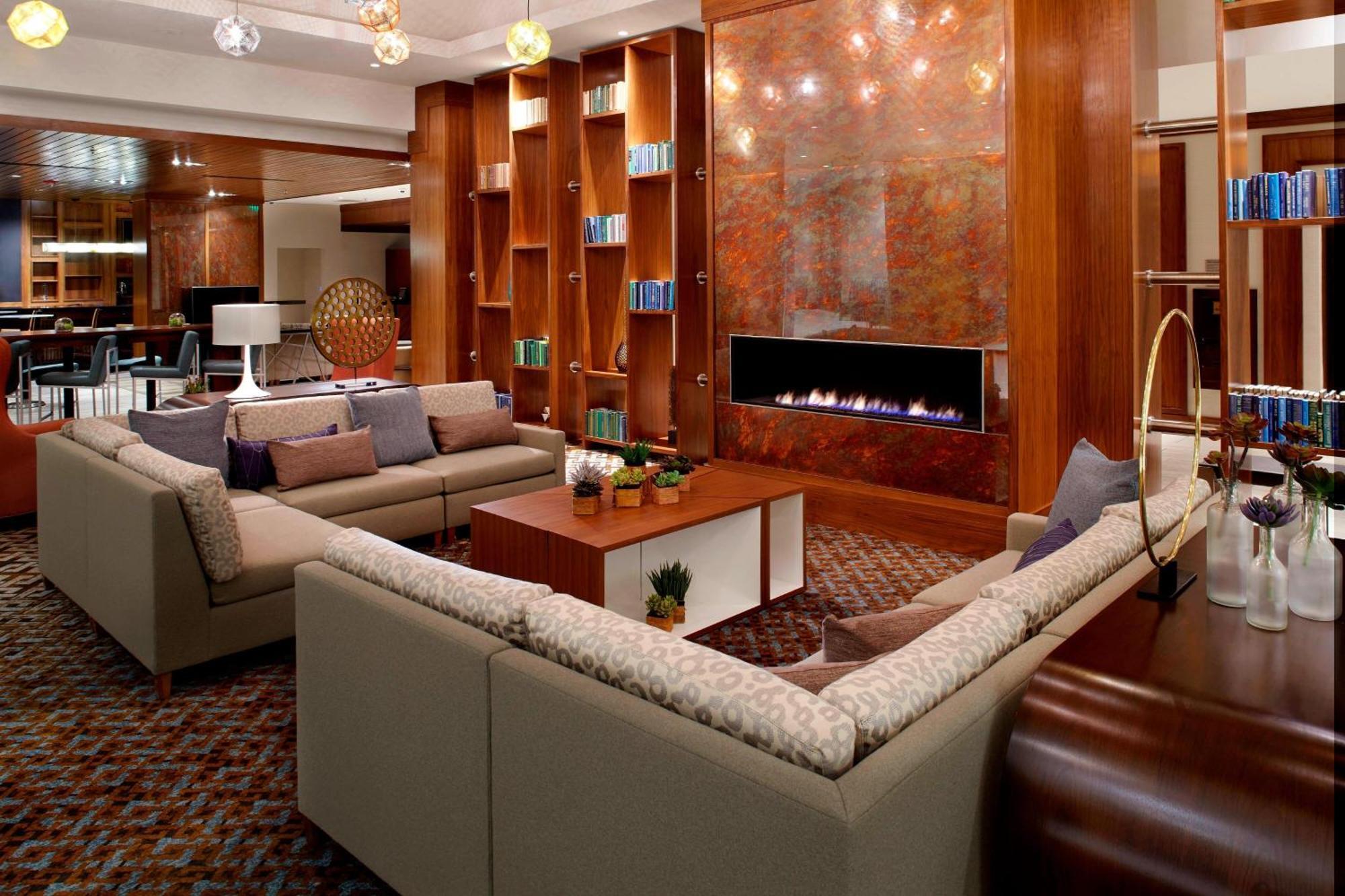 Raleigh Marriott Crabtree Valley Bagian luar foto