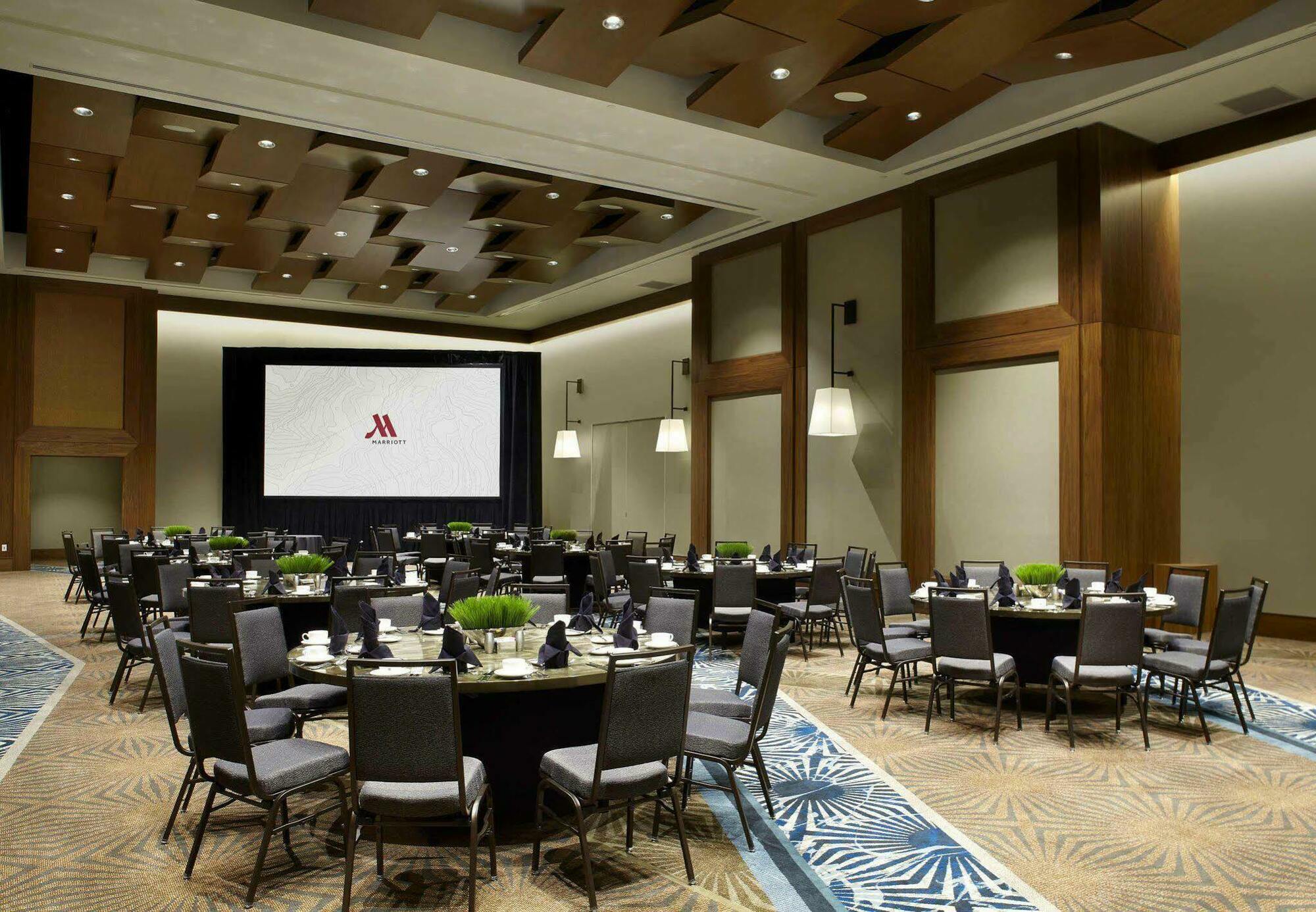 Raleigh Marriott Crabtree Valley Bagian luar foto