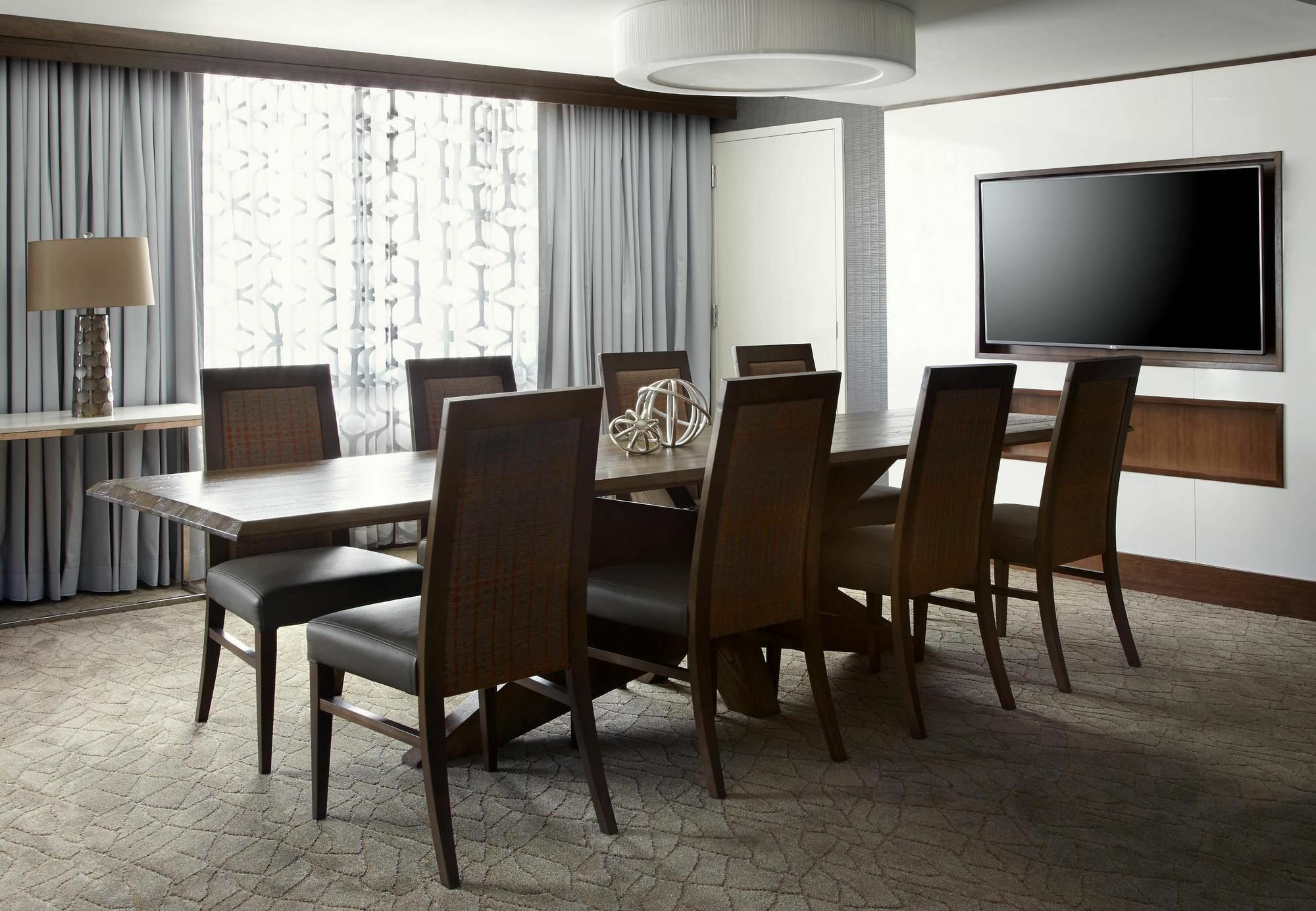 Raleigh Marriott Crabtree Valley Bagian luar foto